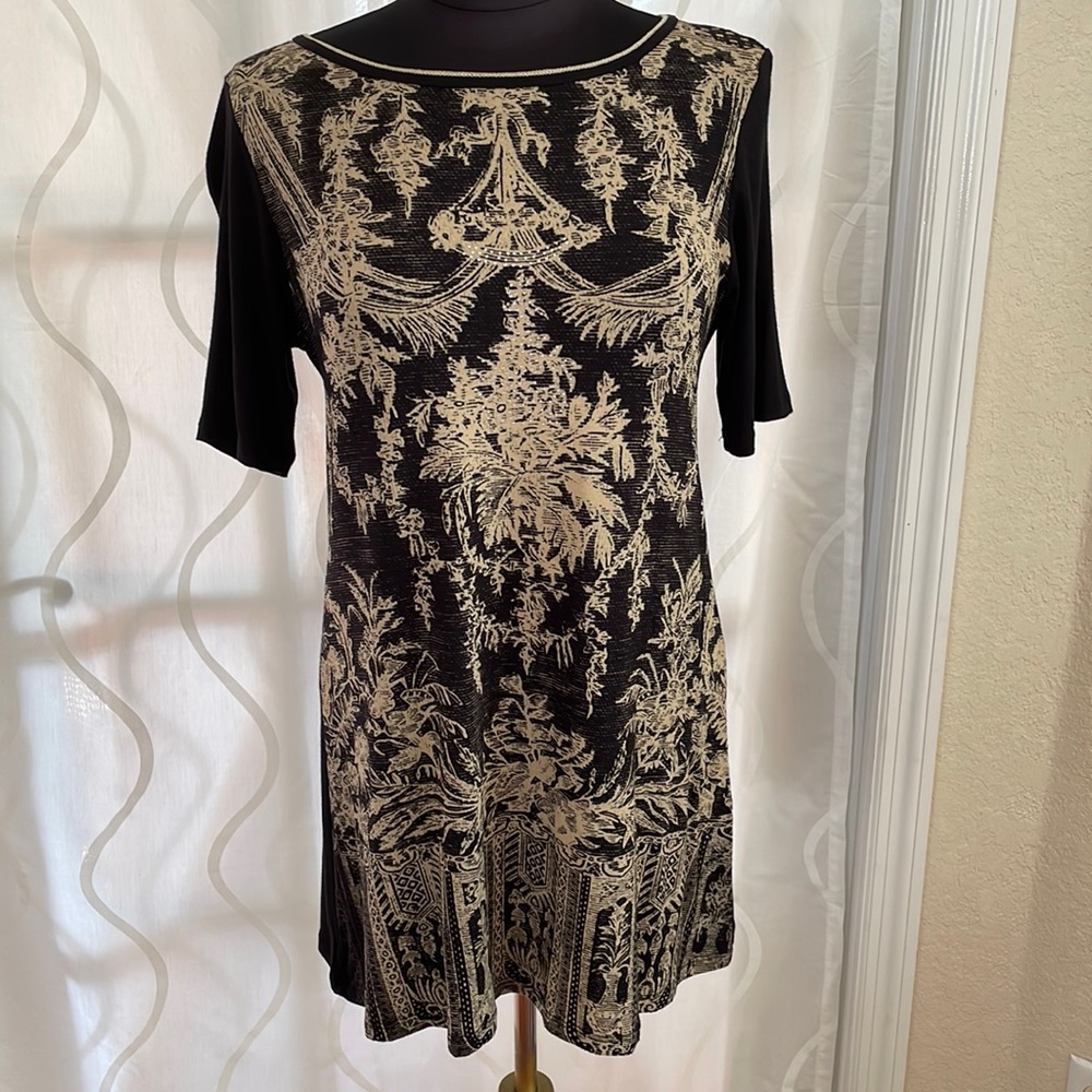Vanilla Sugar Long Black & Tan Top, Medium
